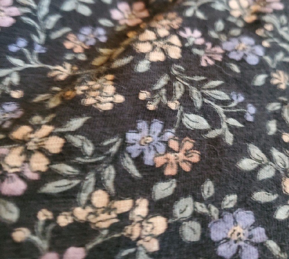 Black Floral Peasant Top - Picture 5 of 5